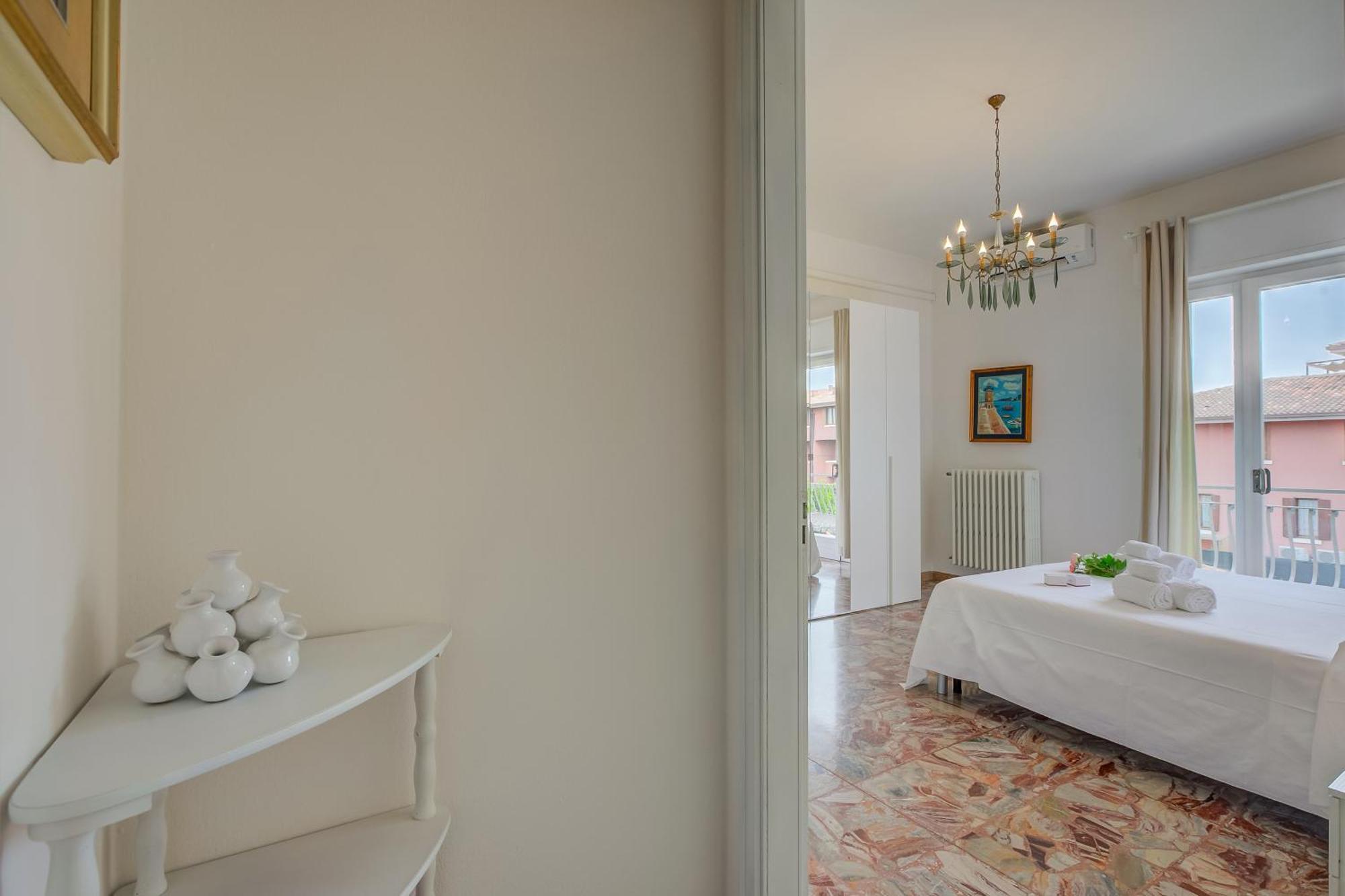 Casa Milly - Happy Rentals Desenzano del Garda Ngoại thất bức ảnh